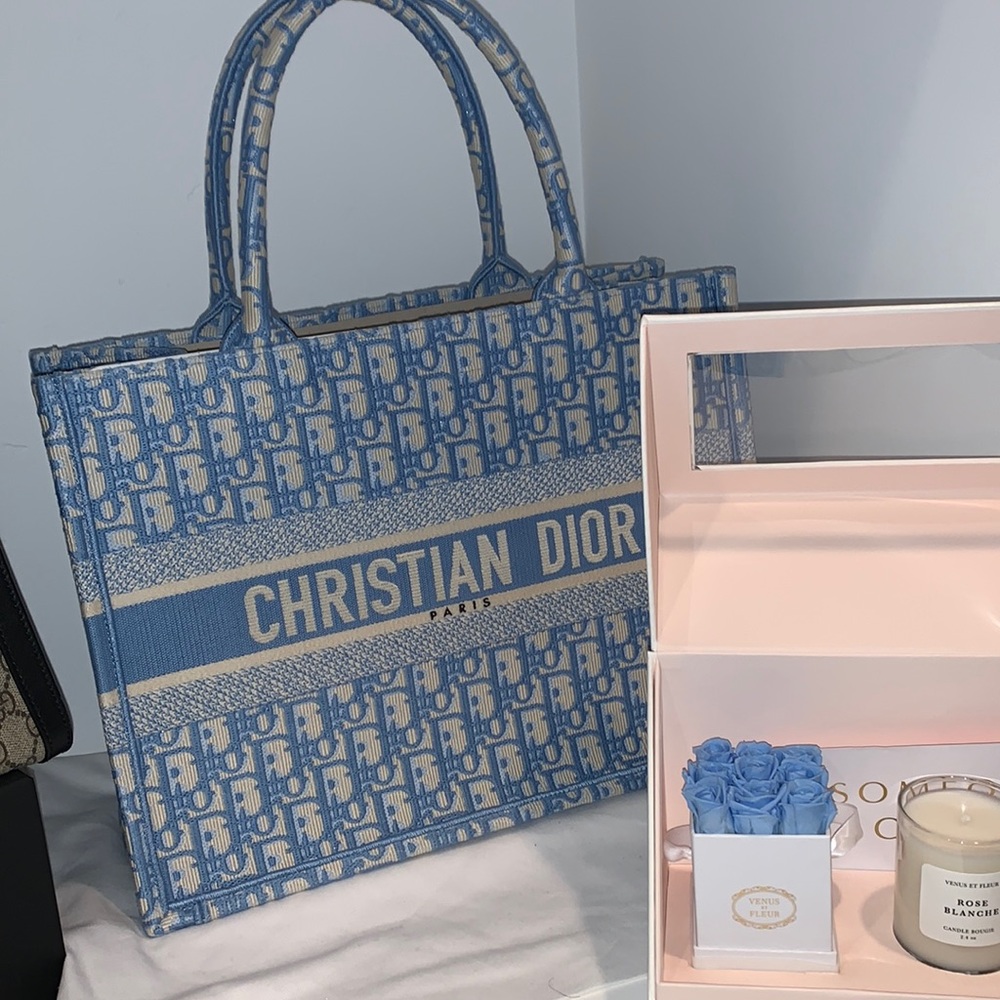 Dior
